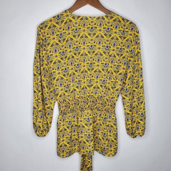 Max Studio Womens Tie Front Blouse Size L Yellow Floral Smocked Back 3/4 Sleeve - Picture 4 of 10